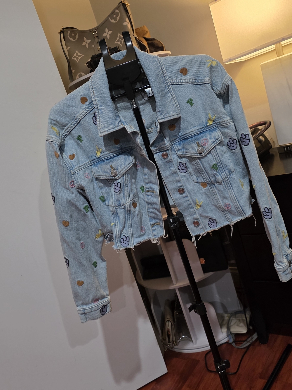 PacSun Light Blue Cropped Embroidered Denim Jacket
